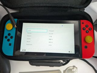 Nintendo Switch Azul/Rojo con Accesorios