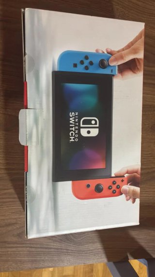 Nintendo Switch Azul/Rojo con Accesorios