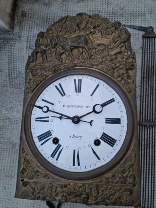Reloj de péndulo Morez antiguo