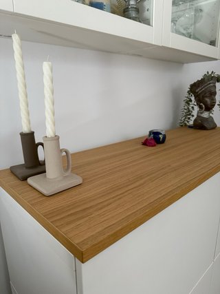 Aparador con vitrina IKEA BESTA
