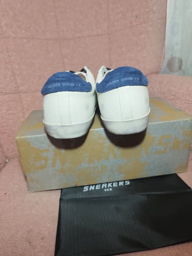 Zapatillas Golben Goose Plata y Blanco