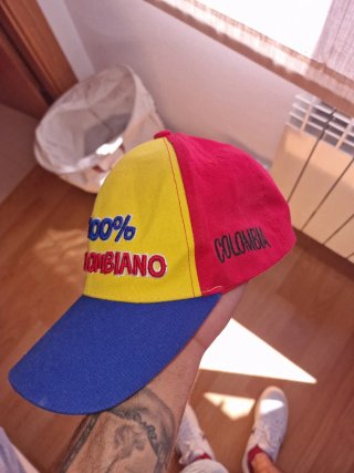 Gorra 100% Colombiana