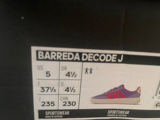 Zapatillas Adidas Nuevas Morado/Rosa Talla 37 1/3