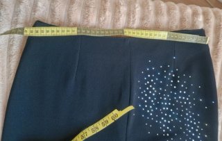 Pantaloni eleganti neri con strass
