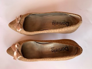 Zapatos de salón Daniela Beige