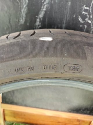 Neumático Michelin Primacy 4 235/45 R20