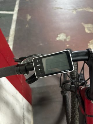 Bicicleta Eléctrica Muddyfox Colossus 300 29”
