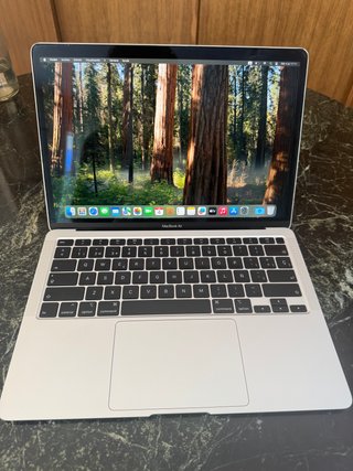 MacBook Air Retina 13 2020 Plata