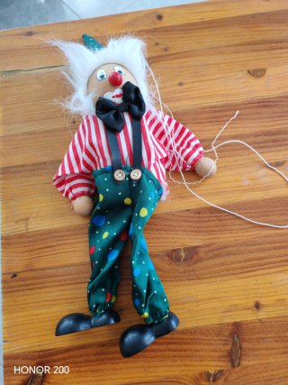 Marioneta payaso vintage finales siglo XX