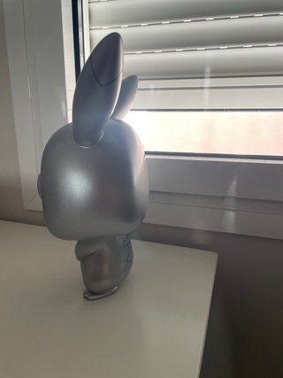 Funko Pop Pikachu Plateado