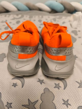 Nike Infinity 4r Naranja Gris