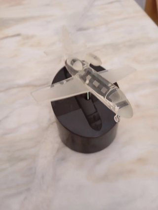 Maqueta avión metacrilato con peana