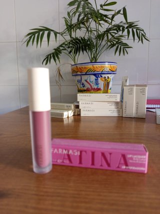 Farmasi Labial Brillo 09 Latina Inspiradora