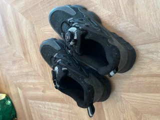 Zapatos de seguridad negros puntera acero