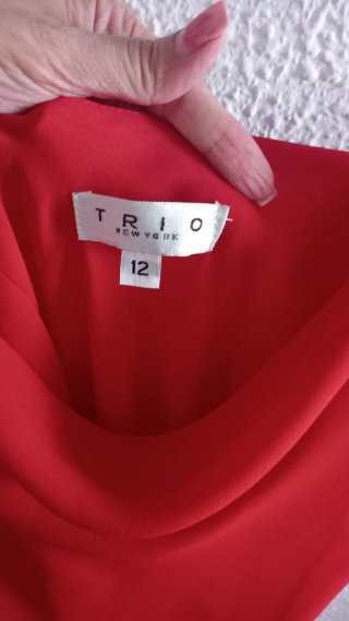 Vestido rojo satinado Trio New York vintage