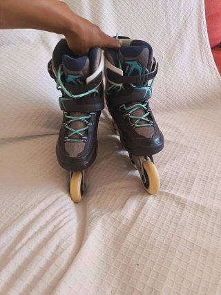 Patines en línea Oxelo número 41.
