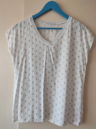 Blusa blanca mujer estampado rombos