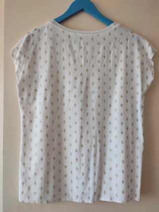 Blusa blanca mujer estampado rombos