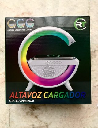Altavoz con cargador y luces LED