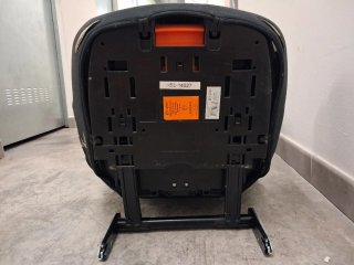Silla de coche Cybex negra con anclajes ISOFIX