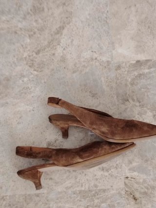 Zapatos Destalonados Andreas Marrones
