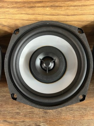 Altavoces Harley Davidson 77029-06
