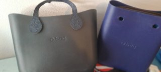 Bolso O bag azul con pelo,movible.