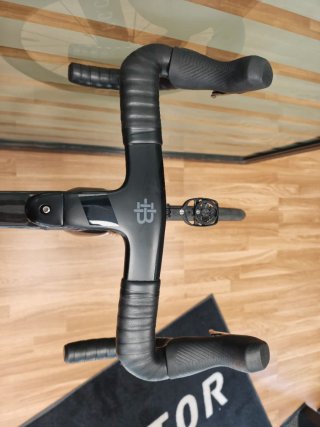 Factor Ostro VAM 2.0 Rapha Edition