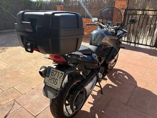 BMW F 800 GT Negra
