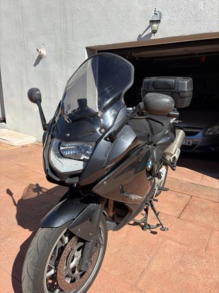 BMW F 800 GT Negra