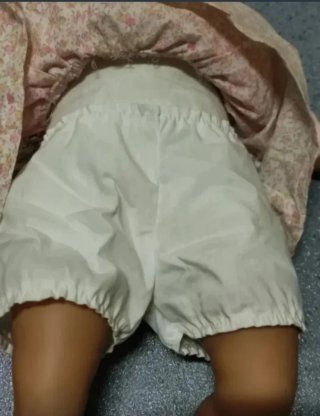 Muñeca Arias 48 cm + bañera