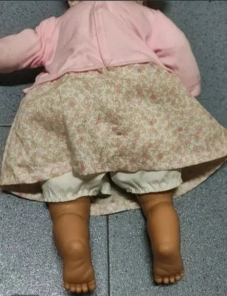 Muñeca Arias 48 cm + bañera