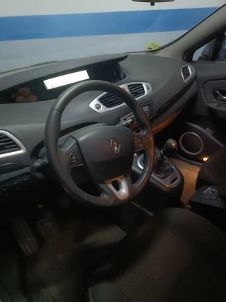 Renault Scenic 2010