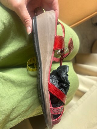 Sandalias Rojas 24 Horas