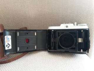 Cámara Agfa ISOLA I con funda de cuero