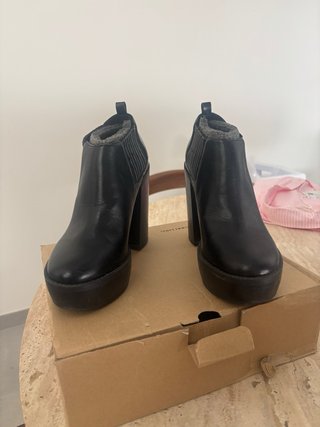 Botines Pull&Bear negros tacón plataforma