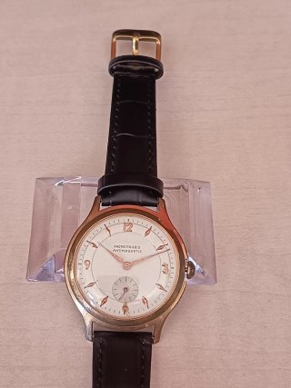 Trittico orologi manuali vintage