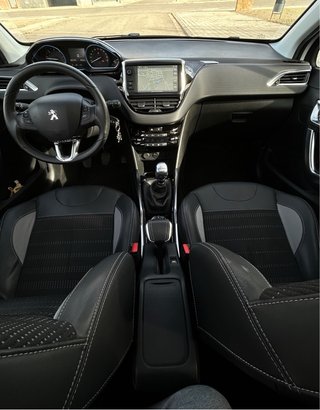 Peugeot 2008 allure 2014