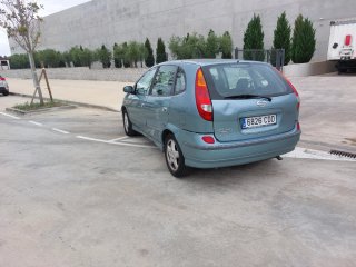 Nissan Almera 2004