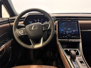 Lexus LBX ELEGANT+