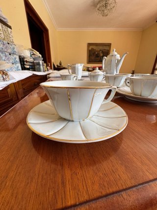 Juego de café antiguo porcelana dorada