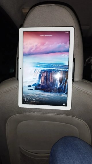 Soporte para móvil y tablet para el coche