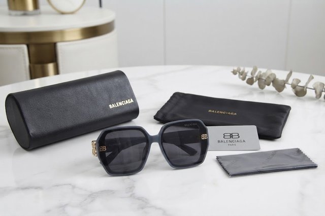Gafas de Sol  BB Doradas Grises
