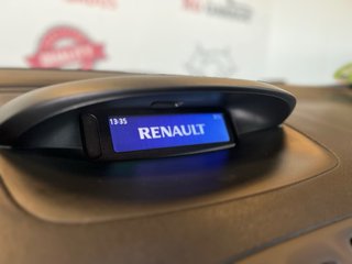 RENAULT MEGANE-DISTINTIVO AMBIENTAL C(verde)