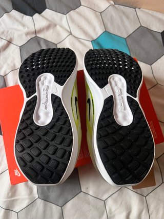 Nike Winflo 11 Talla 42 Nuevas originales