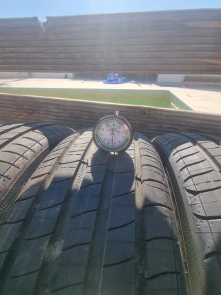 4 Neumáticos Michelin e.PRIMACY 195/55R16 91H