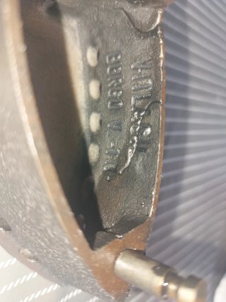 Plancha de carbón vintage marca Ital.