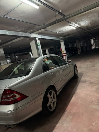 Mercedes-Benz Clase C 2006