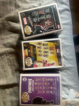 (Descripción).  Funko Pop! Fortnite, Marvel, Venom