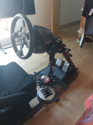 Cockpit Completo Thrustmaster PS4/PS5/PC